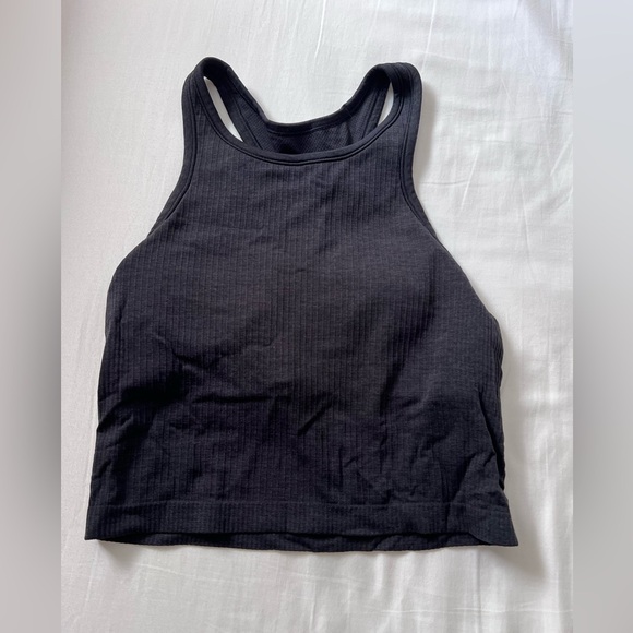 Ebb to Street Cropped Racerback Tank Top - Picture 4 of 4